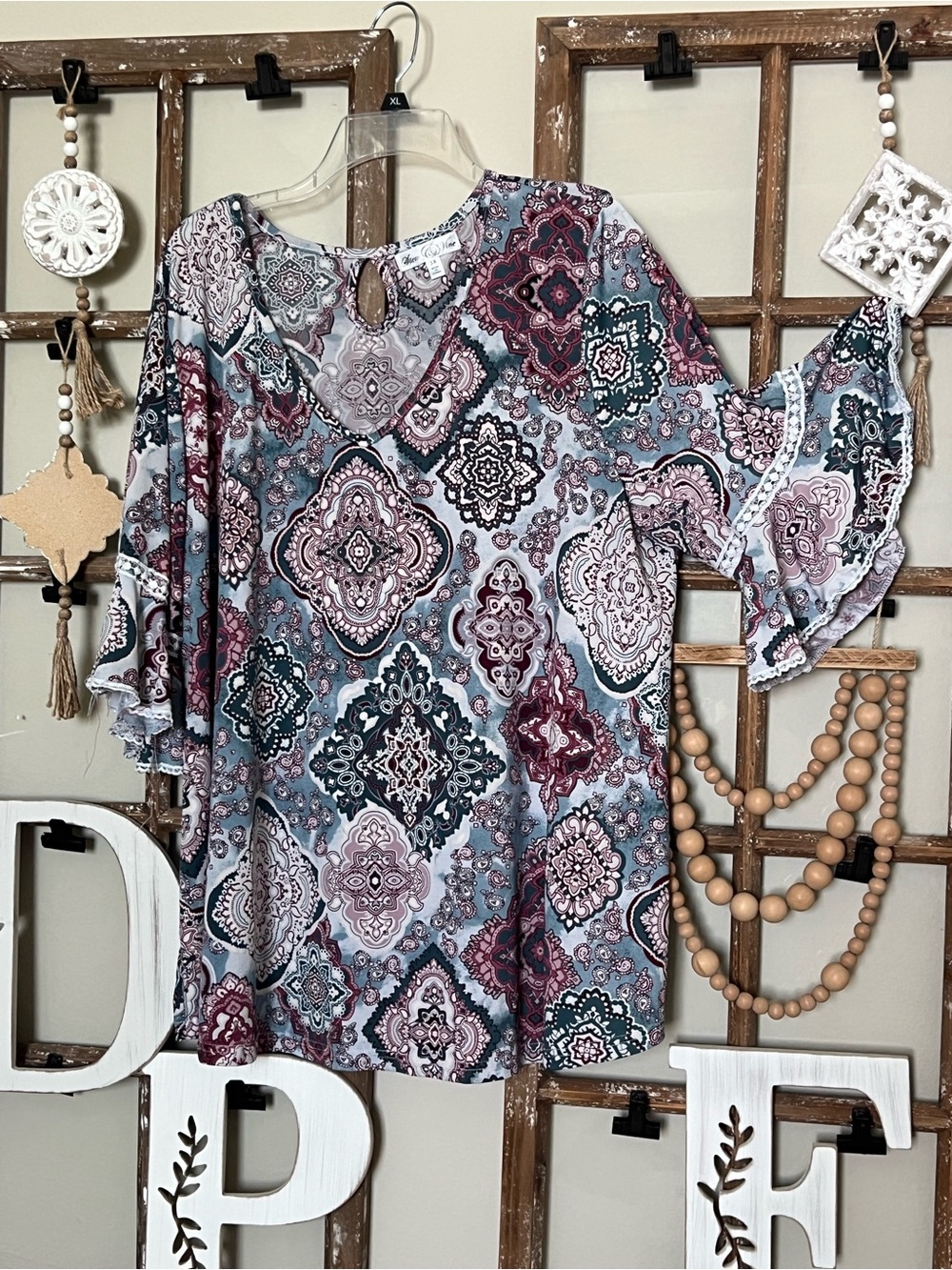 Women's Bohemian Medallion Print Bell Sleeve Top - Pink Multi